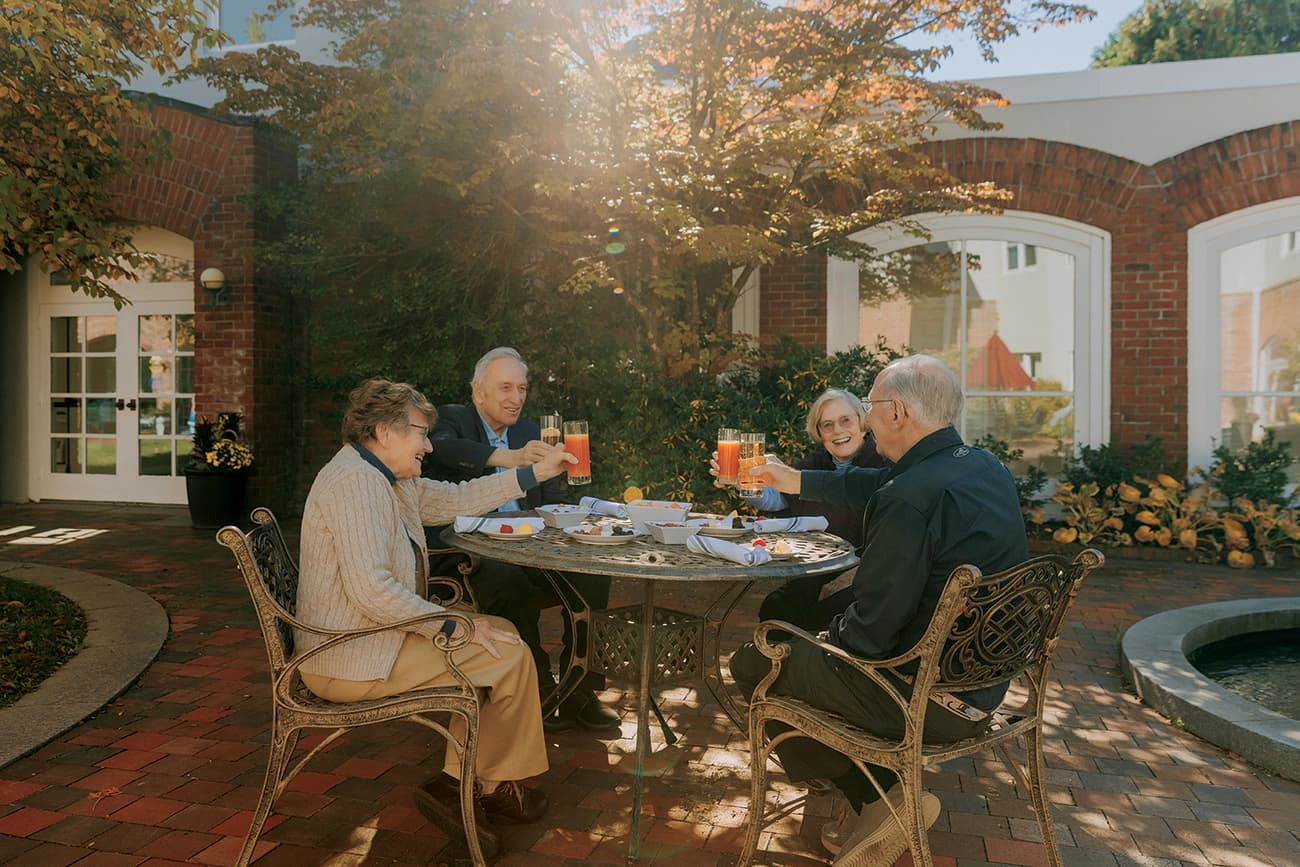 Socialization for Seniors: The Importance of Community