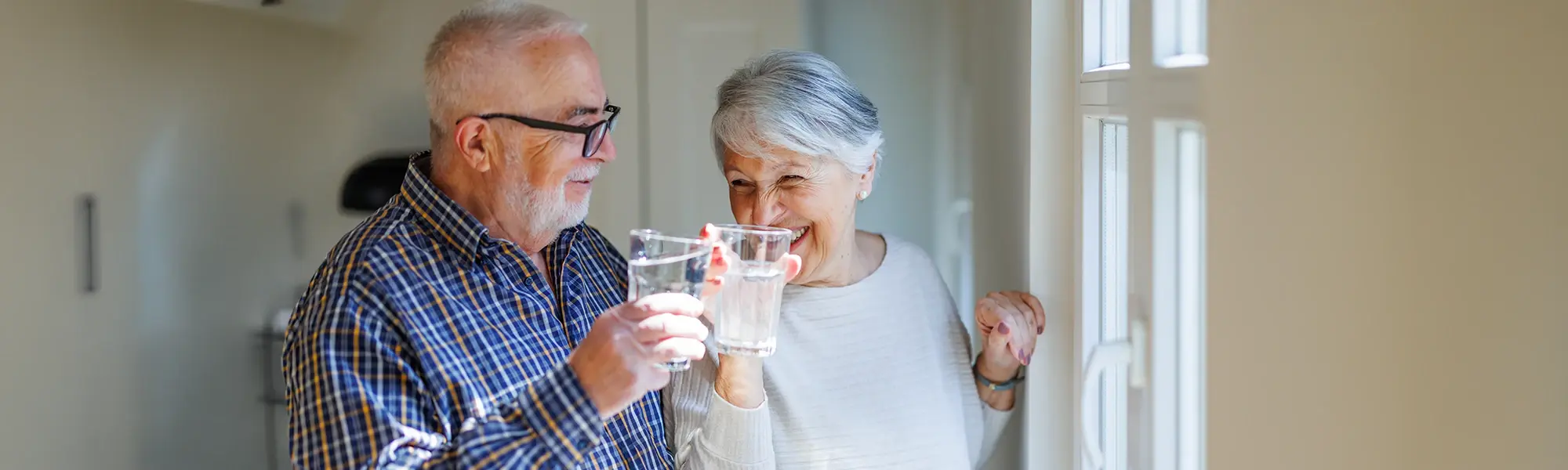 Hydration for Older Adults: Signs of Dehydration and How to Drink More