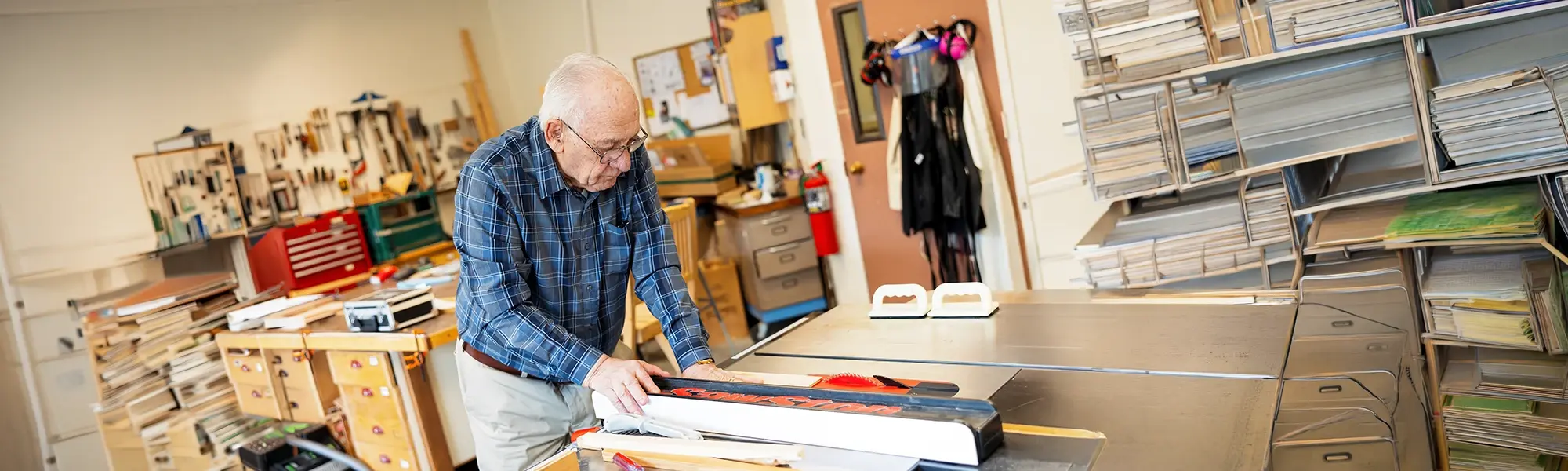 How Hobbies Support Mental Health in Retirement